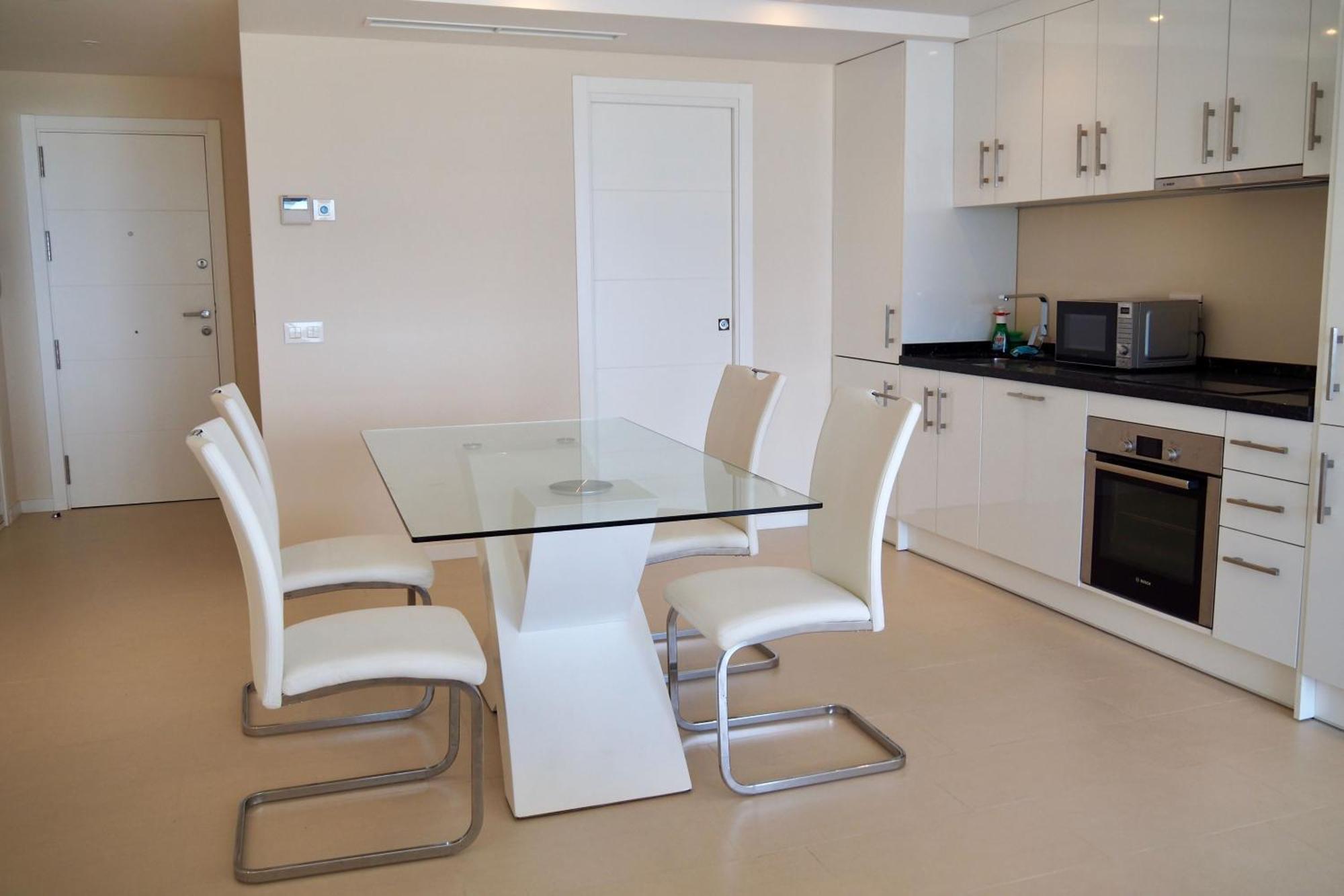 Charmante In Puerto Banus Apartment