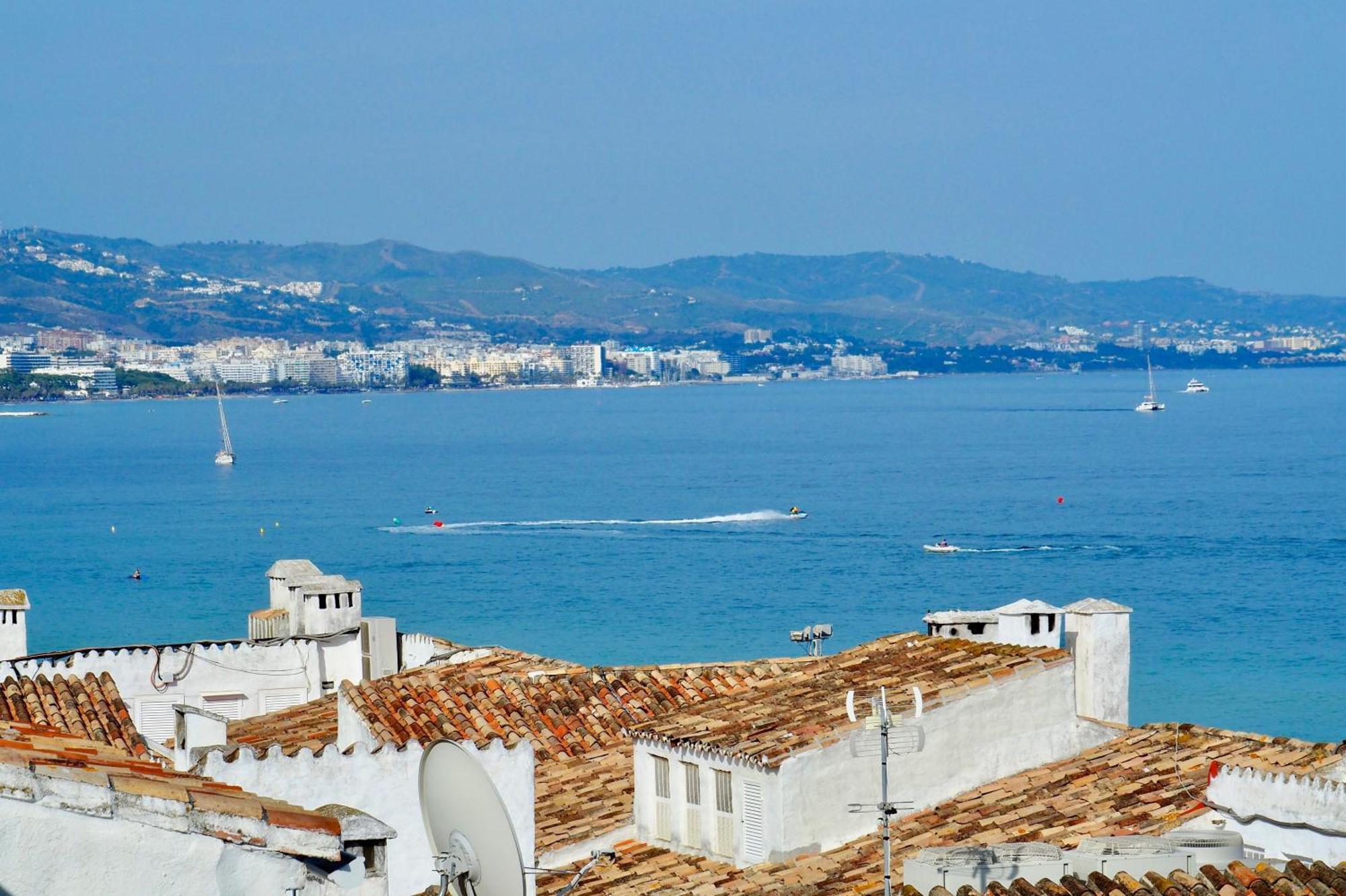 Apartment Charmante In Puerto Banus